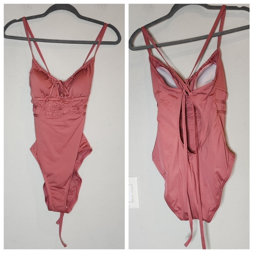Kona Sol Pink one piece swimsuit. Like new. - Picture 11 of 13